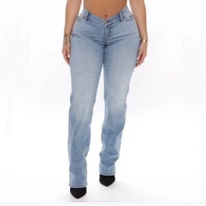 Fashion Nova V Jeans